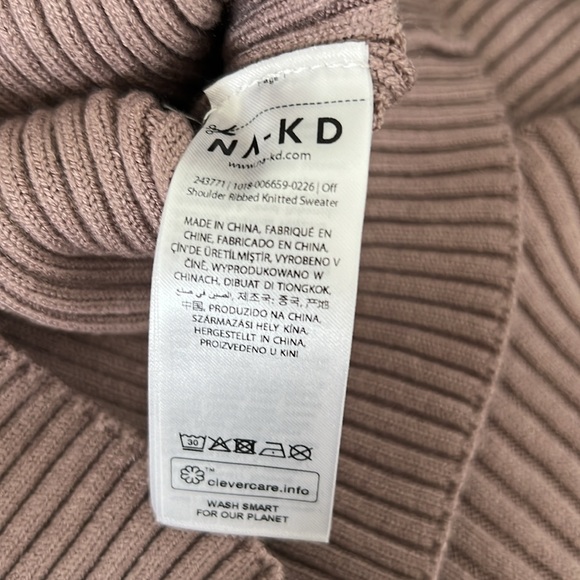 na-kd off the shoulder sweater - Picture 5 of 5